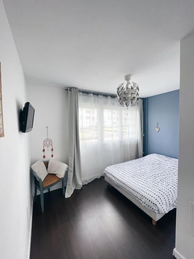 New: Appartement Tout Confort + Parking Gratuit Amiens Luaran gambar